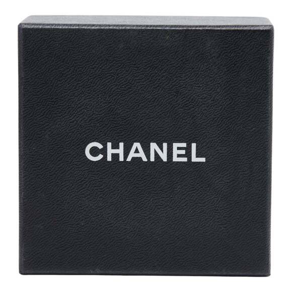 CHANEL Gold Logo Earrings - Picture 6 of 7